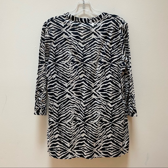 Emma James Zebra Print Button Up Blouse - Picture 2 of 3